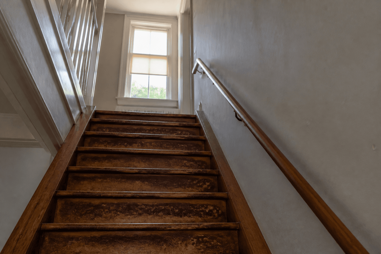 Trap voor bekleding met versleten treden
